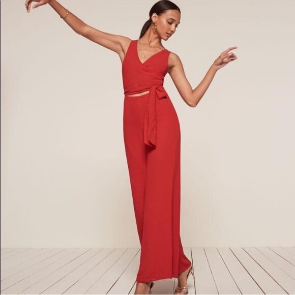 NWT Reformation Patti Jumpsuit Red Size 4 - Picture 3 of 13